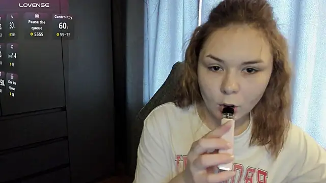 sophia lix online show from March 1, 6:46 am