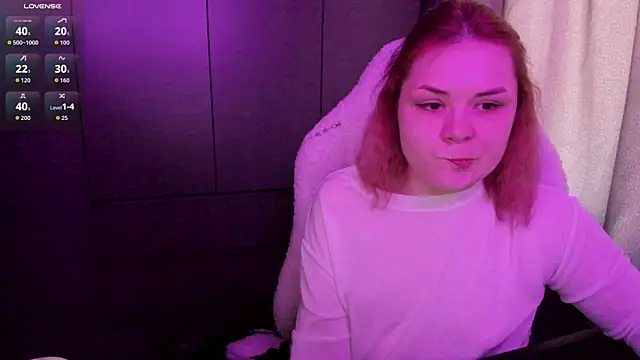 sophia lix online show from June 1, 10:04 am