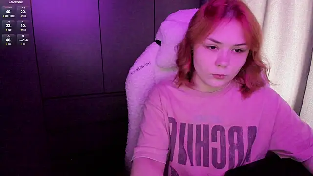 Snapshot of sophia_lix chatting on June 22, 8:44 am sophia lix online show from June 22, 8:44 am