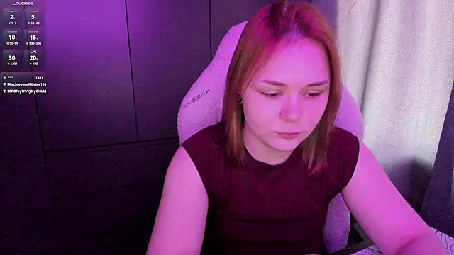 Snapshot of sophia_lix chatting on June 5, 6:52 am sophia lix online show from June 5, 6:52 am