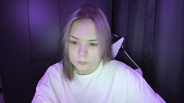 sophia lix online show from December 20, 11:13 am