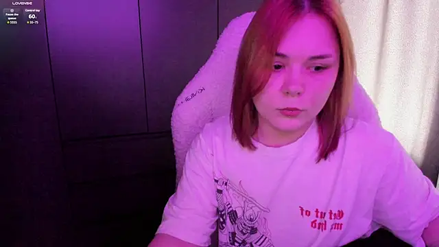 Snapshot of sophia_lix chatting on June 10, 8:26 am sophia lix online show from June 10, 8:26 am