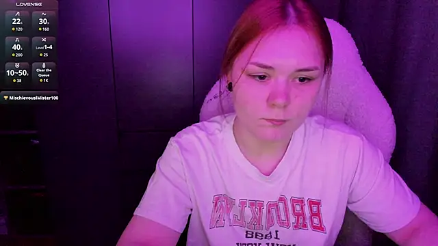 sophia lix online show from May 31, 6:09 pm