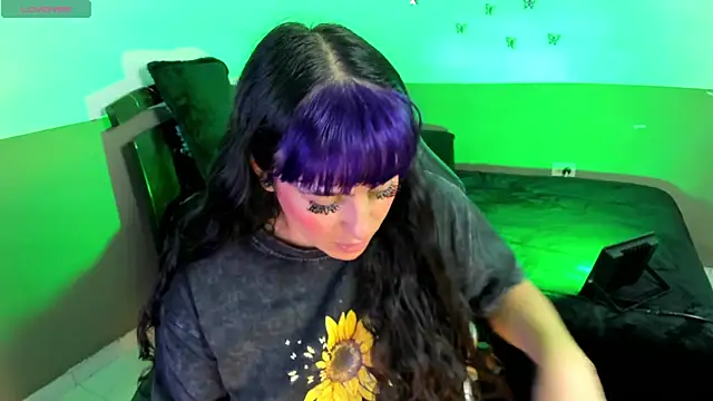 Monserrat Cute  online show from February 19, 2:41 am