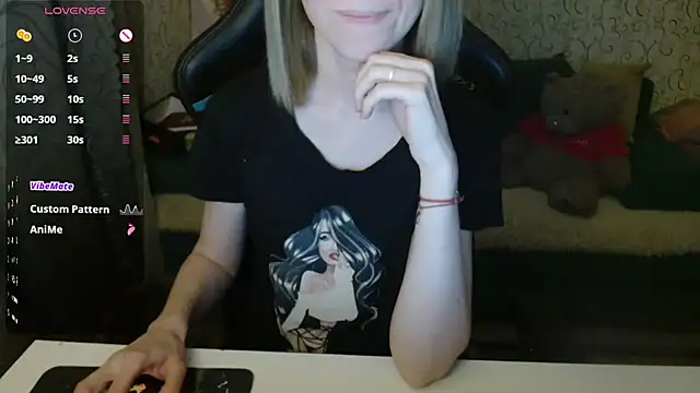 Snapshot of _Alisa_Allison_ chatting on October 28, 2:27 pm Alisa Allison online show from October 28, 2:27 pm