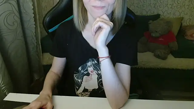 Snapshot of _Alisa_Allison_ chatting on November 13, 4:00 pm Alisa Allison online show from November 13, 4:00 pm