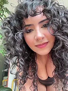 SugarTroubl33 online show from November 19, 1:33 pm