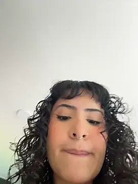 SugarTroubl33 online show from March 24, 2:06 pm