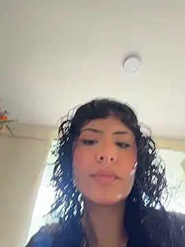 SugarTroubl33 online show from April 17, 2:53 pm