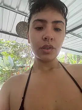 SugarTroubl33 online show from March 10, 4:33 pm