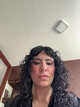 Snapshot of SugarTroubl33 chatting on July 18, 2:03 pm SugarTroubl33 online show from July 18, 2:03 pm