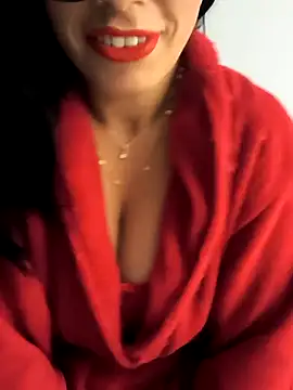 paularois online show from November 10, 3:22 am