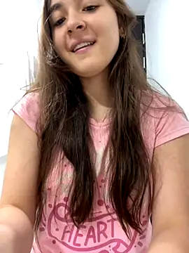 Snapshot of Valentina_ro chatting on November 11, 2:17 am Valentina ro online show from November 11, 2:17 am