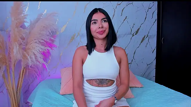 Julig01 online show from February 21, 9:39 pm