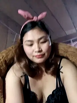 Snapshot of loncon-mup chatting on November 21, 1:21 pm loncon-mup online show from November 21, 1:21 pm