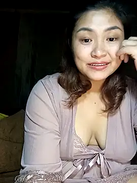 Snapshot of loncon-mup chatting on November 11, 4:13 pm loncon-mup online show from November 11, 4:13 pm