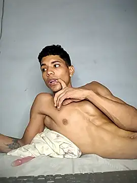 Snapshot of Alex_Sweeting chatting on November 8, 3:59 pm Alex Sweeting online show from November 8, 3:59 pm