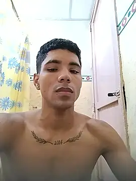 Snapshot of Alex_Sweeting chatting on November 3, 6:11 pm Alex Sweeting online show from November 3, 6:11 pm