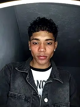 Alex Sweeting online show from January 11, 9:38 am