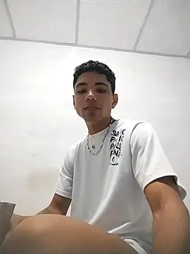 Snapshot of Alex_Sweeting chatting on November 11, 6:30 am Alex Sweeting online show from November 11, 6:30 am