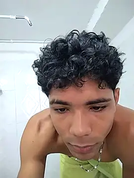 Alex Sweeting online show from March 20, 4:08 pm