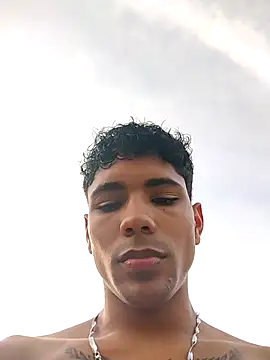 Alex Sweeting online show from January 6, 9:30 pm