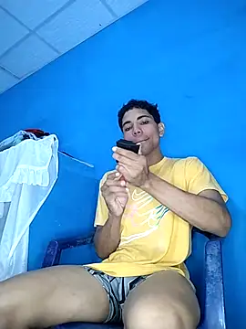 Snapshot of Alex_Sweeting chatting on November 28, 2:12 am Alex Sweeting online show from November 28, 2:12 am