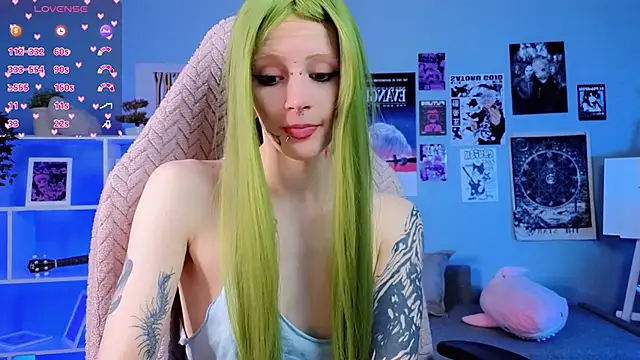 Snapshot of karkadeshk chatting on April 6, 11:11 am karkadeshk online show from April 6, 11:11 am