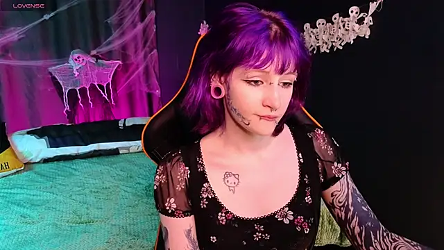 Snapshot of karkadeshk chatting on October 30, 10:13 am karkadeshk online show from October 30, 10:13 am