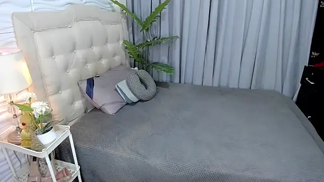 UnforgetableAsianCock online show from November 13, 8:13 pm