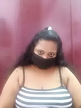 Snapshot of Mandhra28 chatting on December 5, 5:33 pm Mandhra28 online show from December 5, 5:33 pm