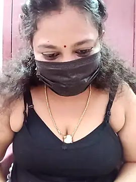 Snapshot of Mandhra28 chatting on October 30, 7:22 pm Mandhra28 online show from October 30, 7:22 pm