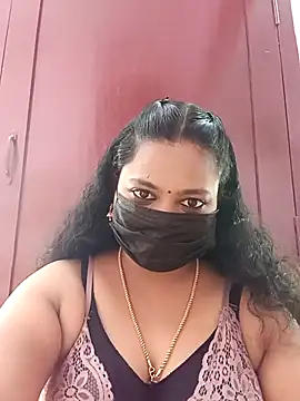 Snapshot of Mandhra28 chatting on November 2, 10:20 am Mandhra28 online show from November 2, 10:20 am