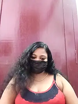 Snapshot of Mandhra28 chatting on November 15, 6:23 pm Mandhra28 online show from November 15, 6:23 pm