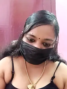 Snapshot of Mandhra28 chatting on November 6, 5:55 am Mandhra28 online show from November 6, 5:55 am