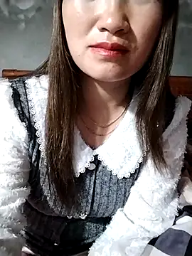 emini-xx online show from February 18, 11:56 pm