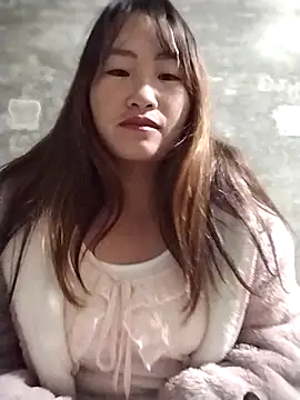 Snapshot of emini-xx chatting on November 28, 11:05 pm emini-xx online show from November 28, 11:05 pm