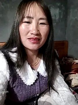 emini-xx online show from February 8, 12:36 pm