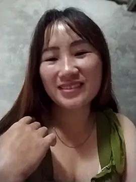 Snapshot of emini-xx chatting on November 16, 11:08 pm emini-xx online show from November 16, 11:08 pm