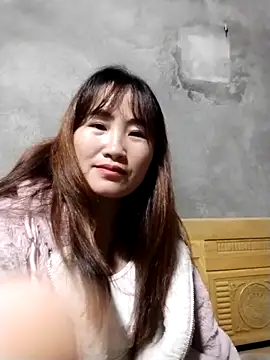 Snapshot of emini-xx chatting on November 22, 4:17 pm emini-xx online show from November 22, 4:17 pm