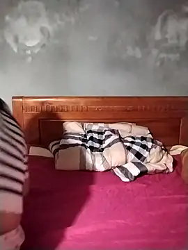 emini-xx online show from March 29, 2:13 am