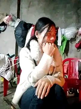 doggy-00 online show from February 12, 9:31 am