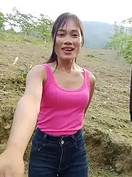 doggy-00 online show from April 3, 10:11 am