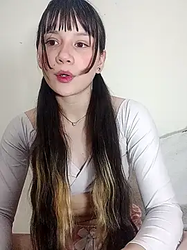 Snapshot of My_Meloddy chatting on November 22, 2:21 am My Meloddy online show from November 22, 2:21 am