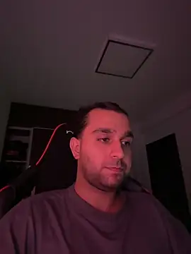 Snapshot of NNichox chatting on October 30, 7:55 pm NNichox online show from October 30, 7:55 pm