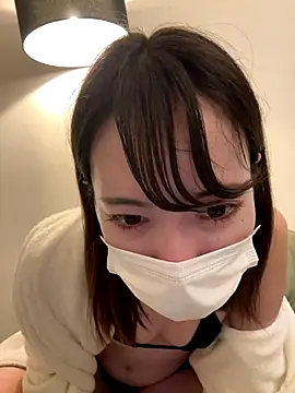 Snapshot of JUAchan chatting on October 27, 3:35 pm JUAchan online show from October 27, 3:35 pm