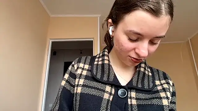 BunkedTempter online show from November 1, 7:57 am