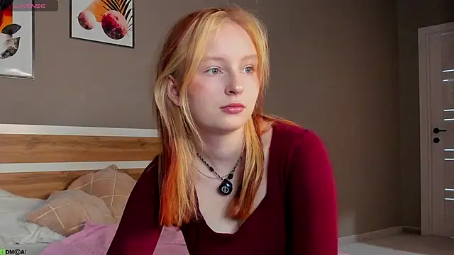 AngelWisee online show from June 18, 3:05 am