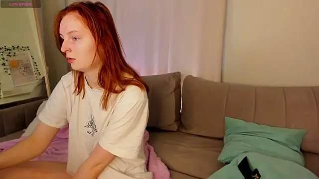 AngelWisee online show from April 16, 3:18 am