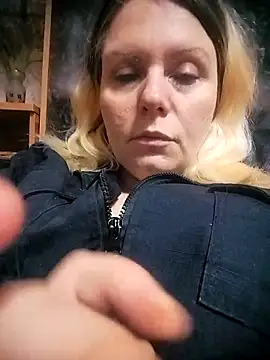 Lana-murr online show from December 15, 6:58 pm